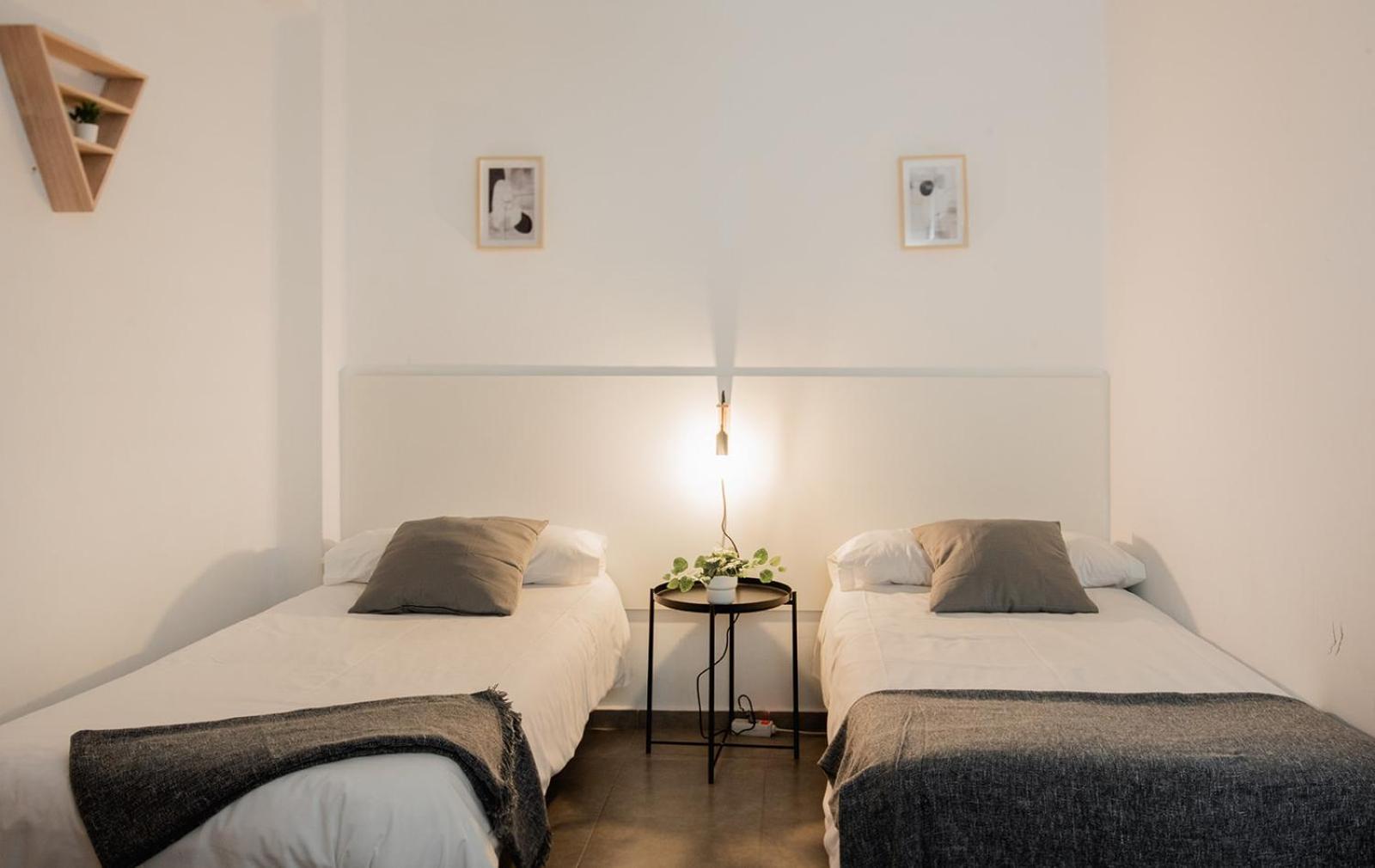 Apartamentos Fv Flats Valencia - Mestalla 7 Luaran gambar